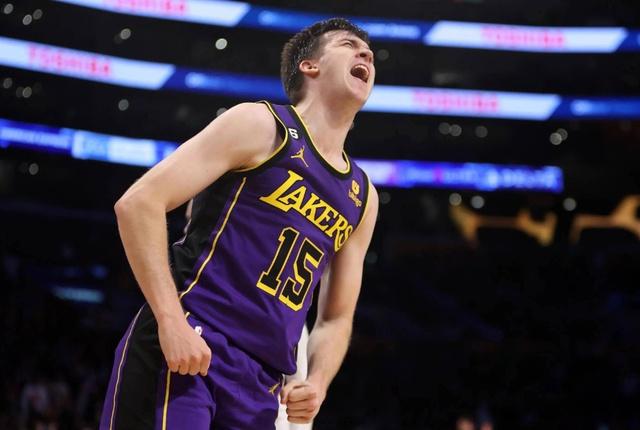 九游官方平台-Ming新星出色防守表现突出,湖人前途光明!-九游官方平台