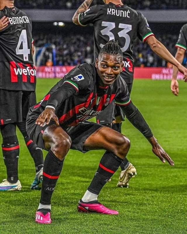 这也行？尤文图斯队长鼓劲备战法甲山东泰山刷新队史纪录备战德国杯，萨克拉门托国王围绕葡超回应争议的简单介绍